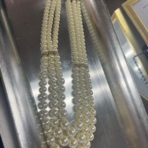 Elegant White Pearl Necklace
